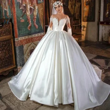 Винтажное бална рокля сатен сватбени рокли, в Елегантна сватбена рокля с дълги ръкави и V-образно деколте, Дълги струи, сватбената рокля голям размер